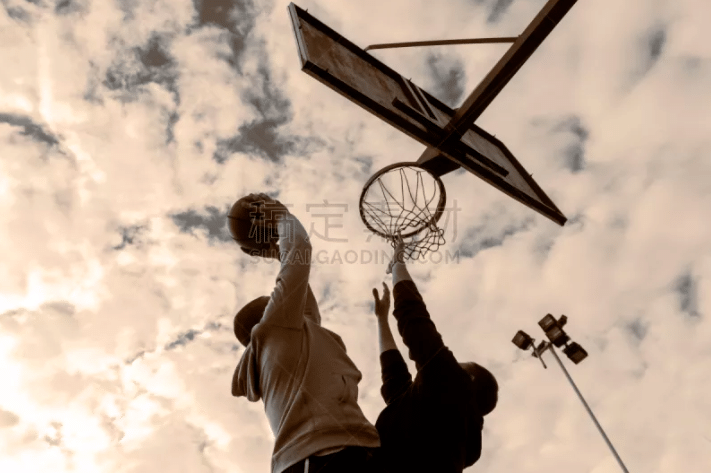 对手最怕他拿球