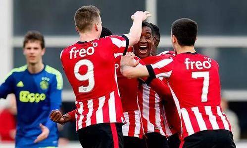 最终凭借 最终凭借